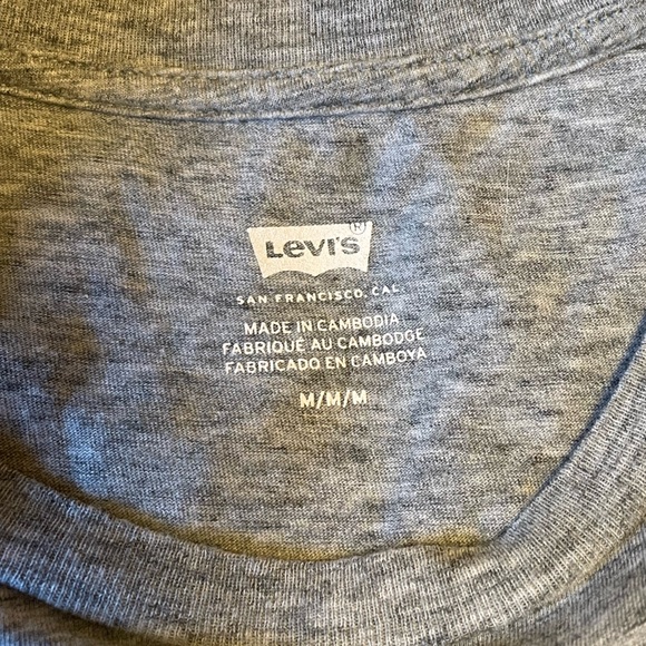 Levi's Perfect Tee Shirt with Camo Logo - Picture 4 of 5